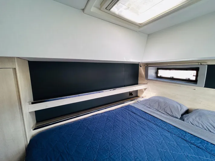 Showtime Yacht Photos Pics 