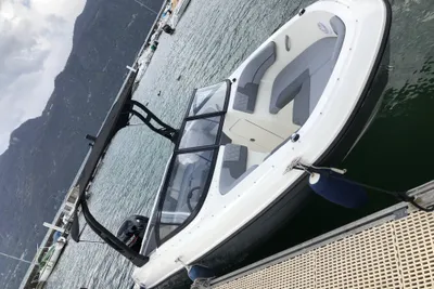 2024 Bayliner VR4 Bowrider OB