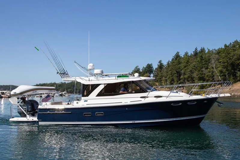  Yacht Photos Pics Manufacturer Provided Image
