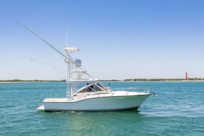 Patriot Yacht Photos Pics 