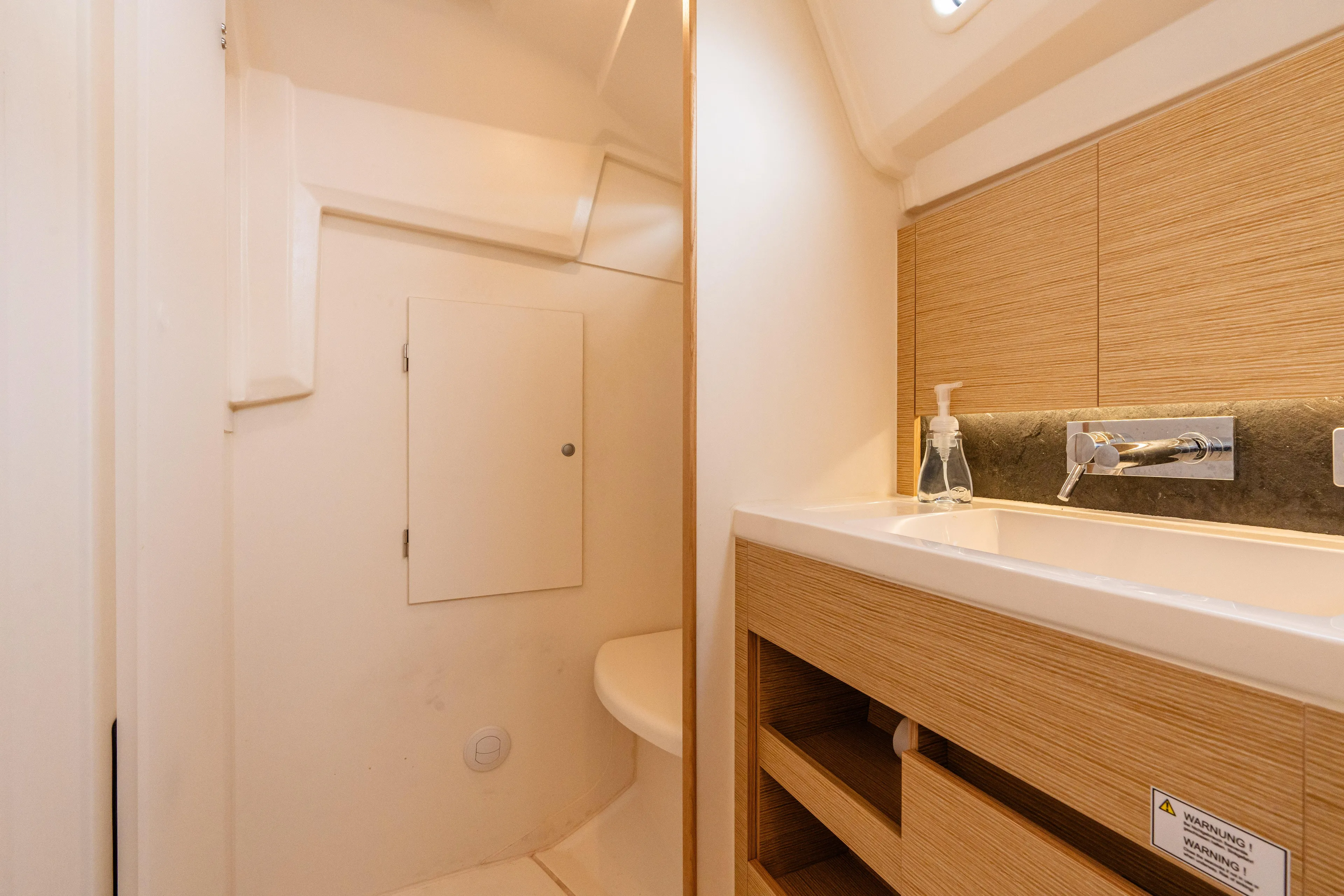 The Siren's Song Yacht Photos Pics 