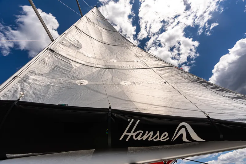 The Siren's Song Yacht Photos Pics 