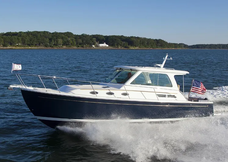 Grand Cove Yacht Photos Pics Manufacturer Provided Image