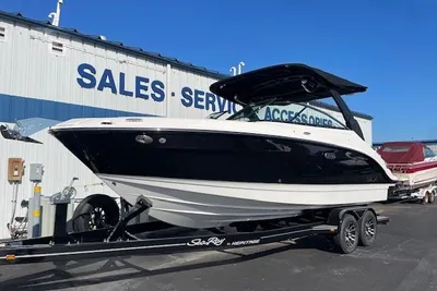 Sea Ray SLX 260