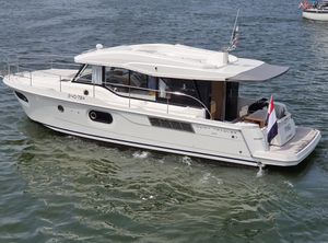 2019 Beneteau Swift Trawler 41 Sedan