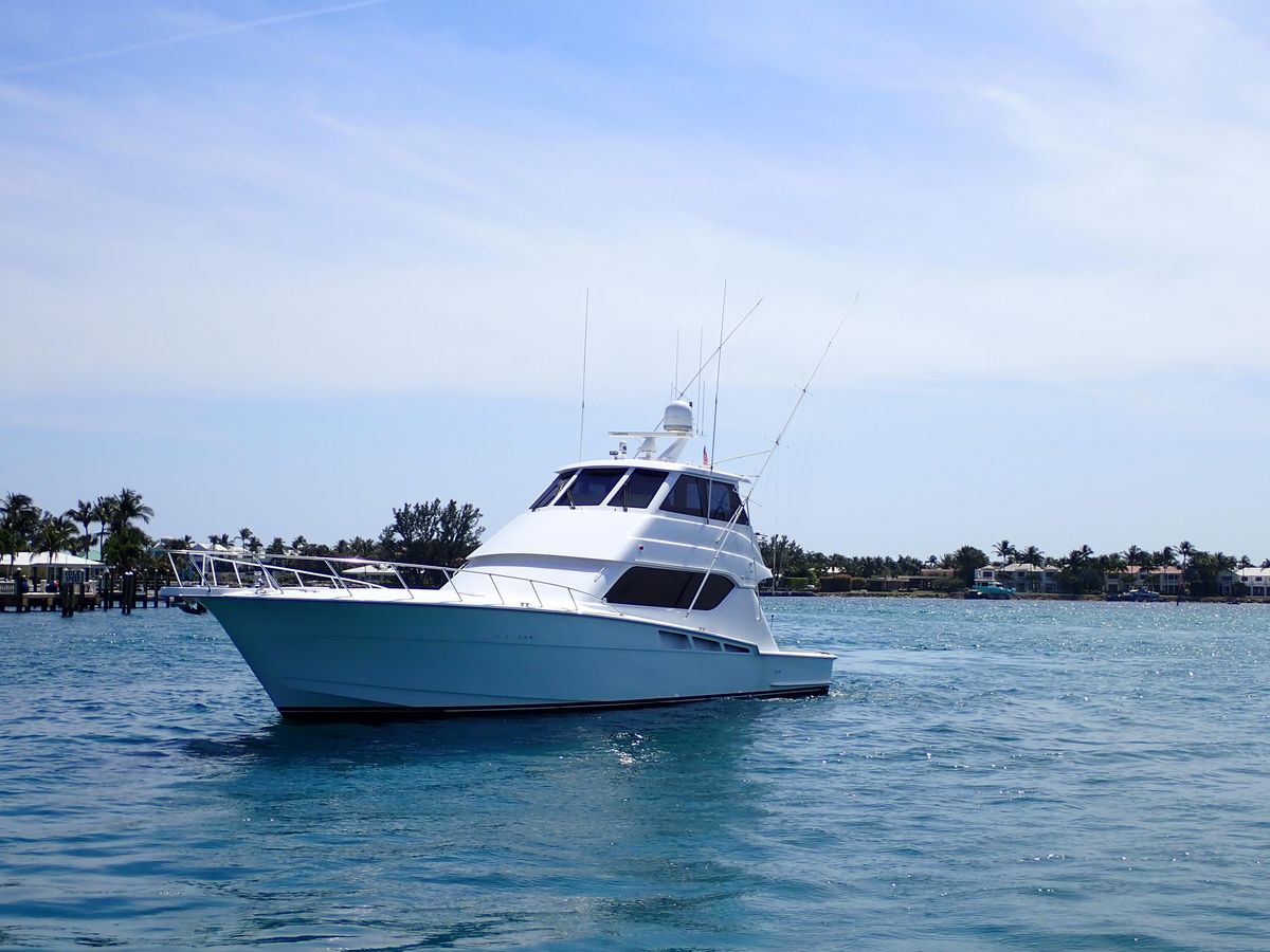 2005 Hatteras 60 