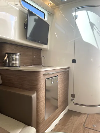 Sea Lion Yacht Photos Pics 