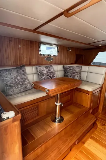 Papa Whiskey Yacht Photos Pics 