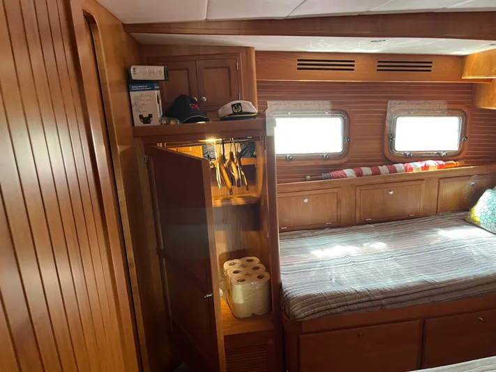 Papa Whiskey Yacht Photos Pics 