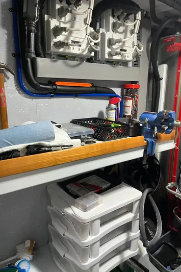 Papa Whiskey Yacht Photos Pics 