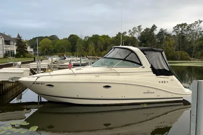 Rinker 330 Express Cruiser