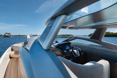 Yacht