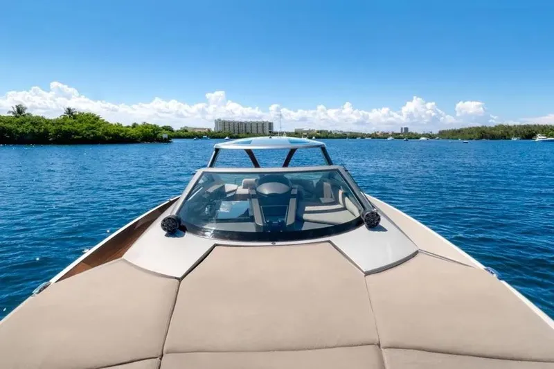  Yacht Photos Pics Luxurious Tecnomar Evo 55 yacht cruising on a sunny day, 2017 model.