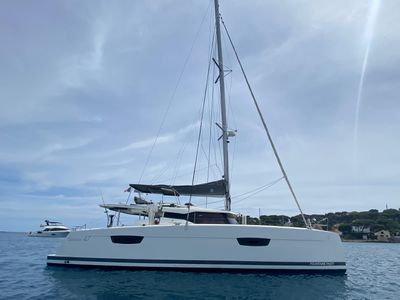 Yacht