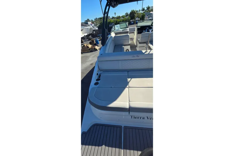  Yacht Photos Pics 2023 Sea Ray SDX 270 Outboard boat with spacious seating and sleek design.