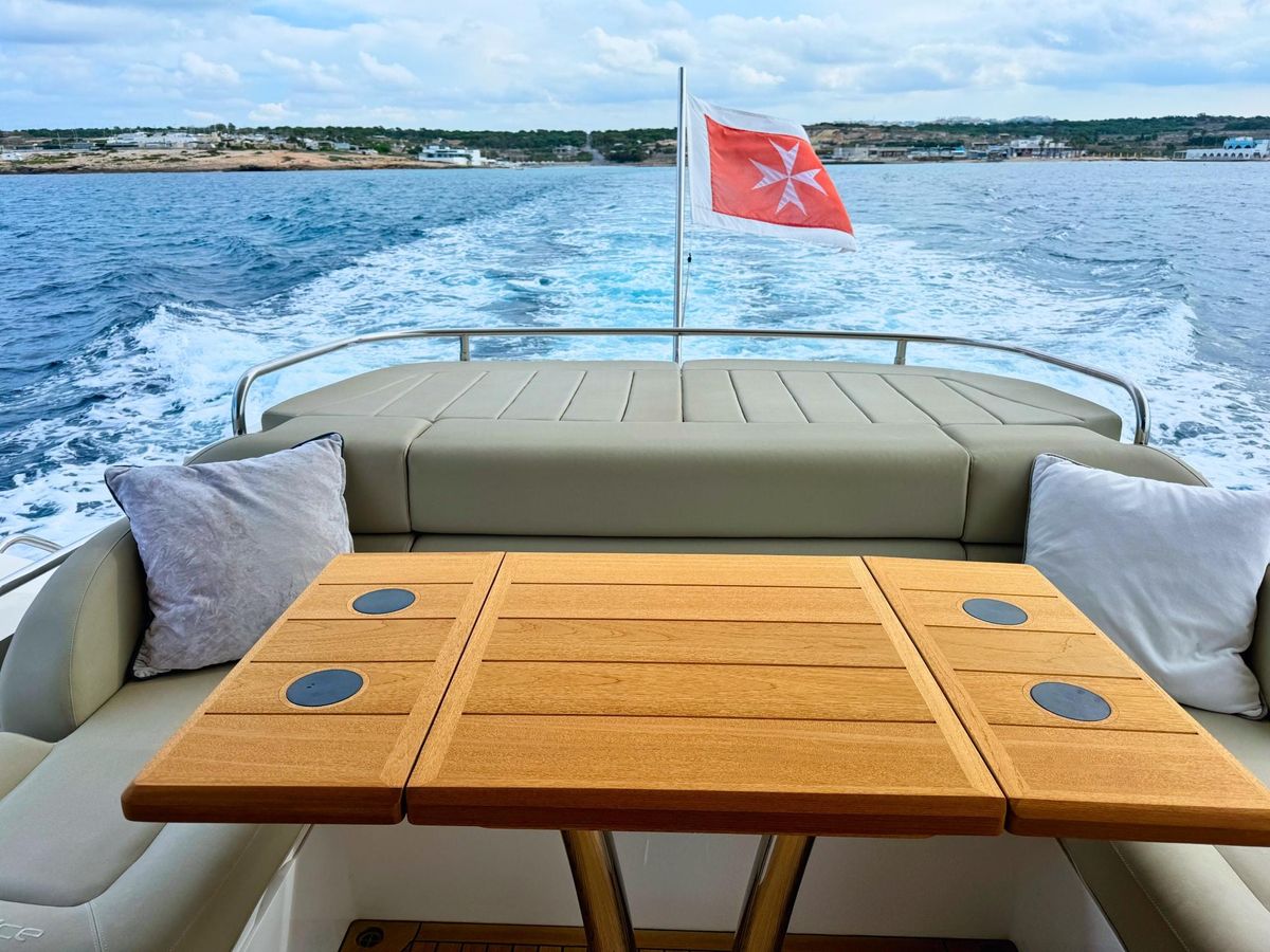 2015 Sunseeker 60 
