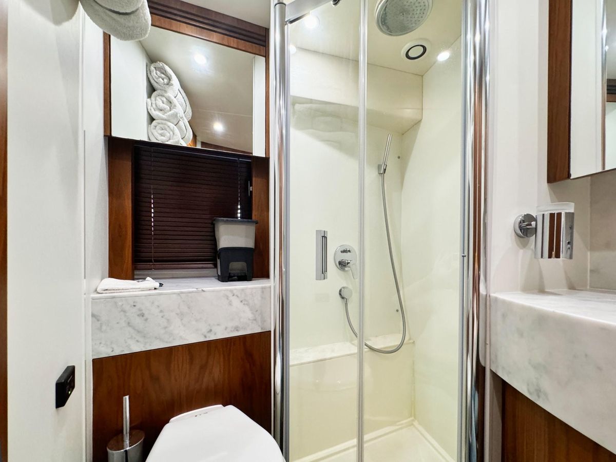 2015 Sunseeker 60 