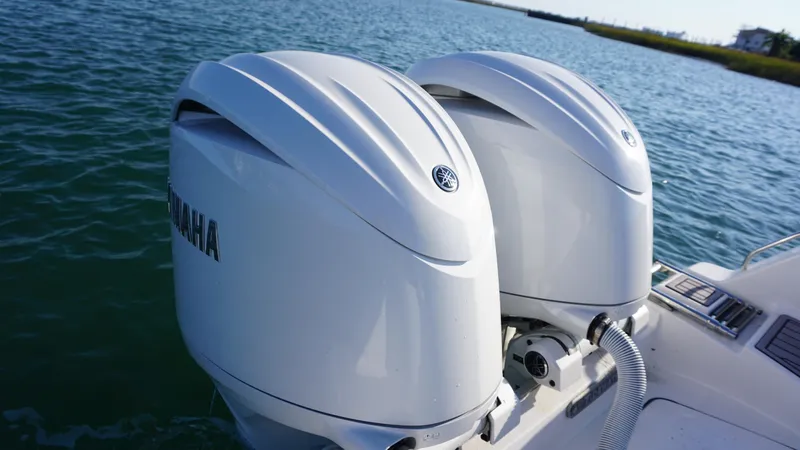  Yacht Photos Pics Twin Yamaha outboard engines on 2024 Tidewater 256 CC Adventure boat.
