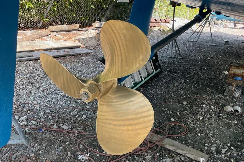 Miss Print IV Yacht Photos Pics Propeller of a 1987 Hatteras 52 Convertible yacht on dry dock.