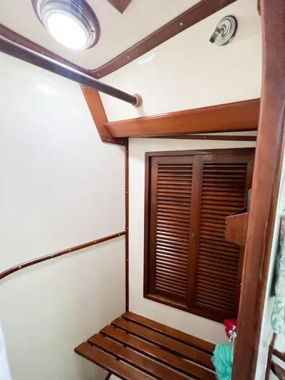 Della Therese Yacht Photos Pics 