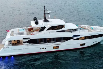 Majesty 100