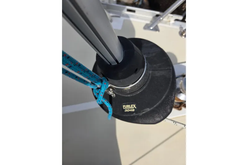 Callahan Yacht Photos Pics Furlex 304S furling system on 2000 Ta Shing Taswell 44 All Season sailboat.