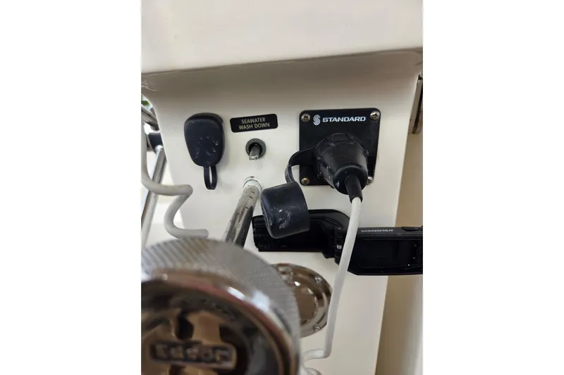 Callahan Yacht Photos Pics Control panel of 2000 Ta Shing Taswell 44 All Season yacht with seawater washdown.