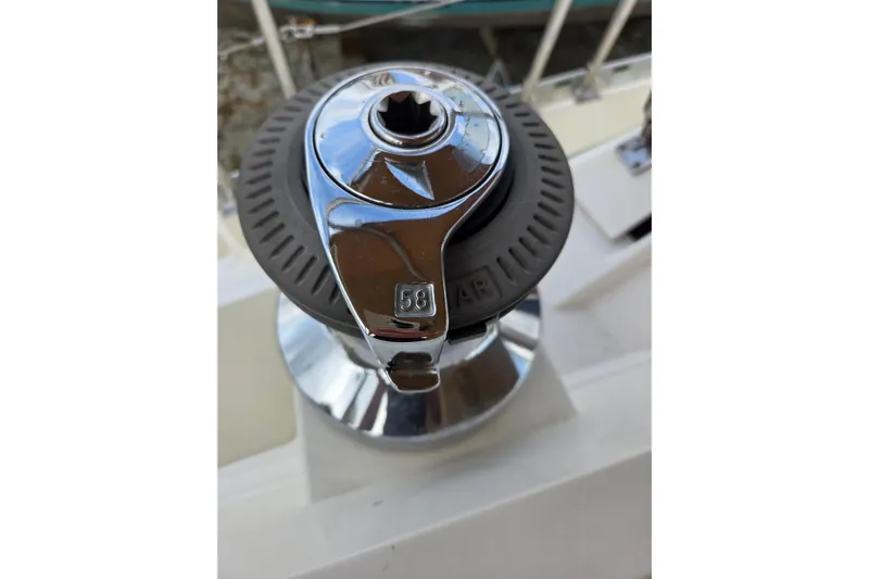 Callahan Yacht Photos Pics Winch on 2000 Ta Shing Taswell 44 All Season sailboat deck.