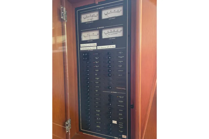 Callahan Yacht Photos Pics Electrical panel on a 2000 Ta Shing Taswell 44 All Season yacht.