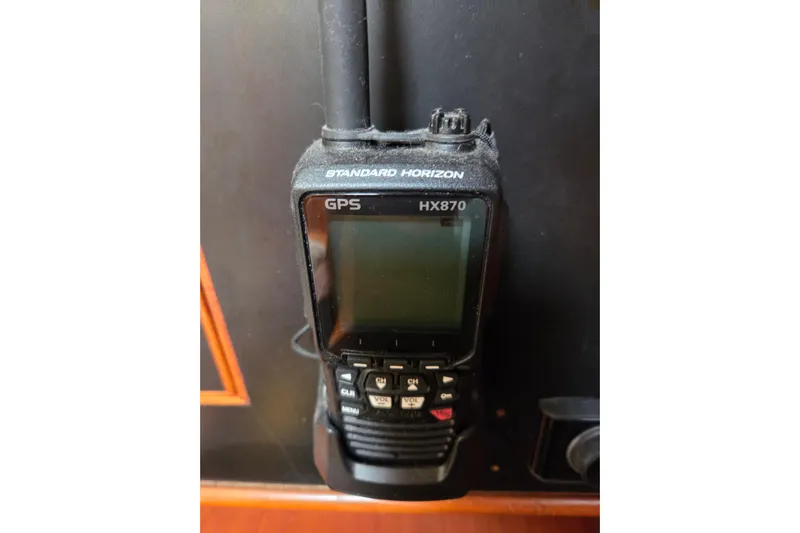 Callahan Yacht Photos Pics Standard Horizon HX870 GPS radio on 2000 Ta Shing Taswell 44 All Season yacht.