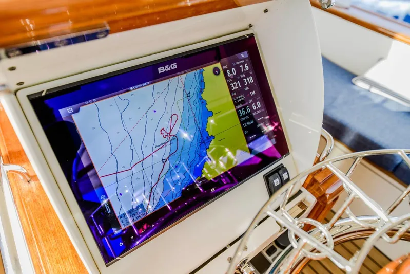 Foftein Yacht Photos Pics Steering console