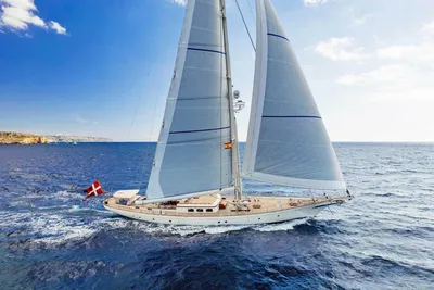 1999 Royal Huisman Hybrid Cutter sloop