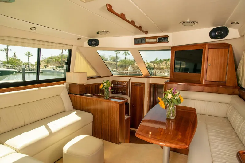 Skiesta Yacht Photos Pics 