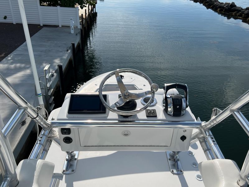 2019 Invincible 33 Open Fisherman