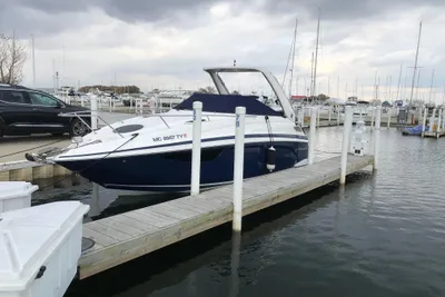 Regal 28 Express
