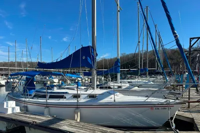 Catalina 30