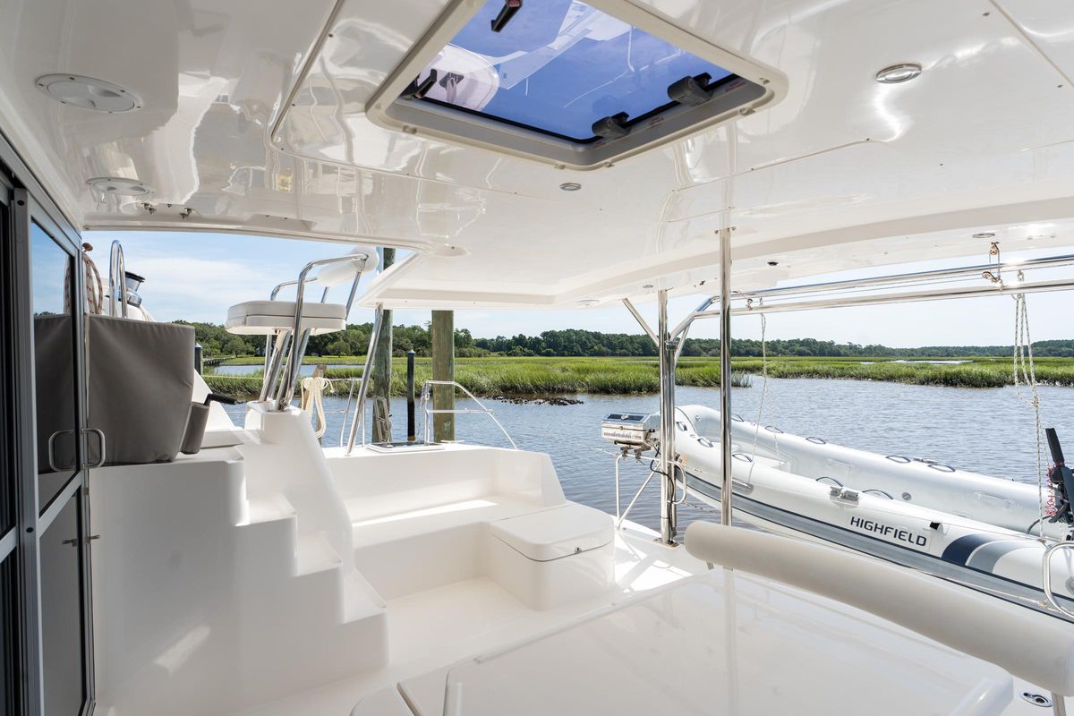 2016 Leopard 44 