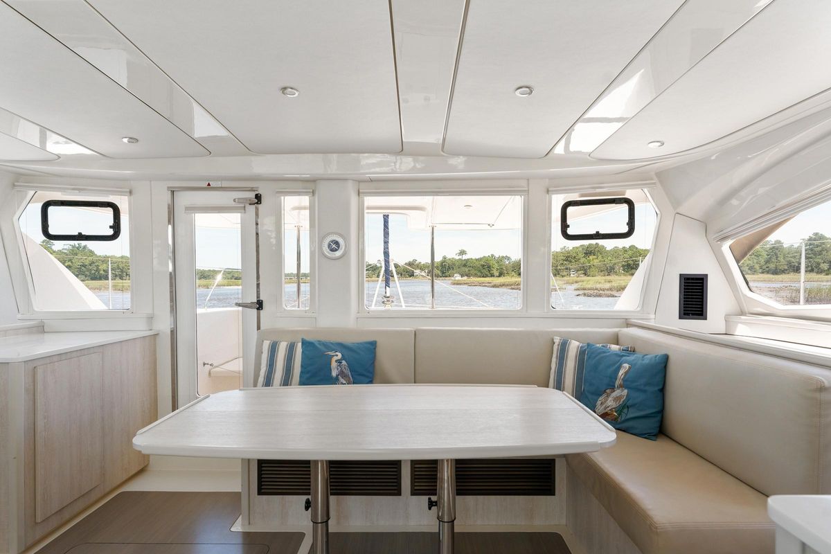 2016 Leopard 44 