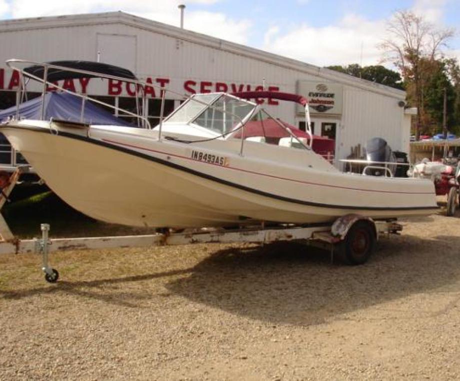 1975 Boston Whaler Revenge Express Cruiser for sale - YachtWorld