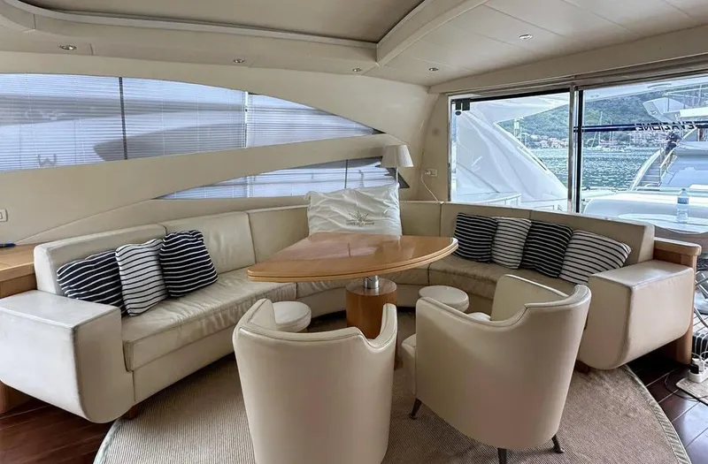  Yacht Photos Pics PERSHING 76 2005 OPEN YACHT