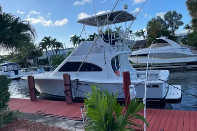 Luhrs 36 Convertible