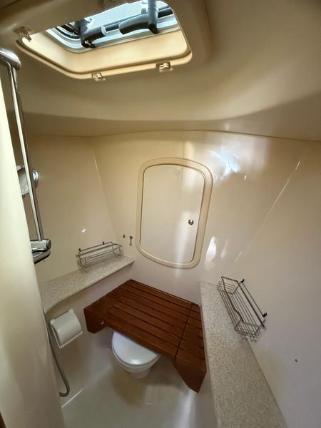 2011 Hunter 45 Deck Salon