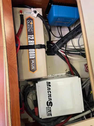 Dream Seeker Yacht Photos Pics 