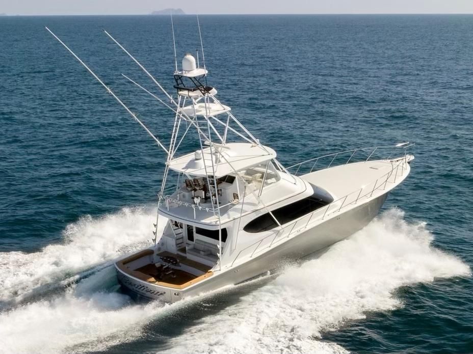 2018 Hatteras 70 