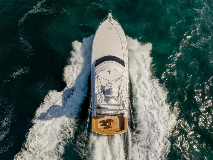 Resilient Yacht Photos Pics 