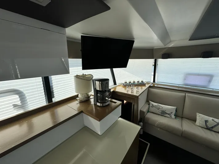 King's Ransom Yacht Photos Pics Interior of 2017 Fountaine Pajot MY 37 yacht with modern furnishings and decor.