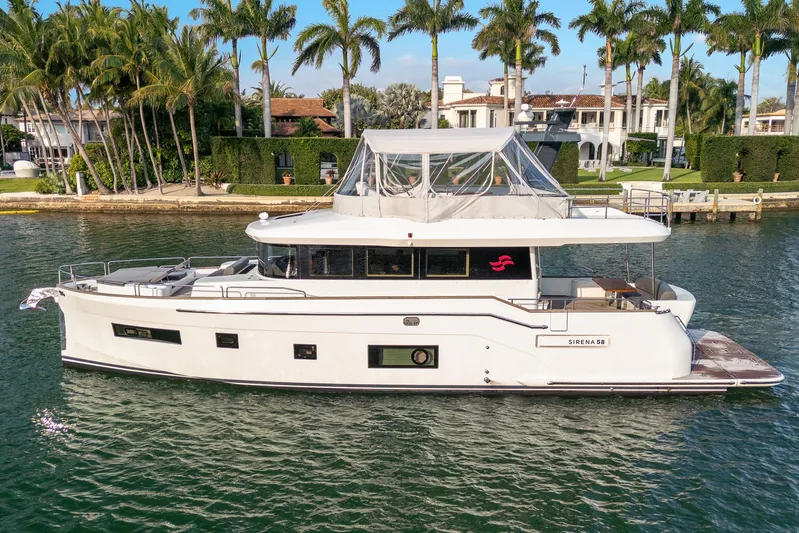 Baze Yacht Photos Pics 