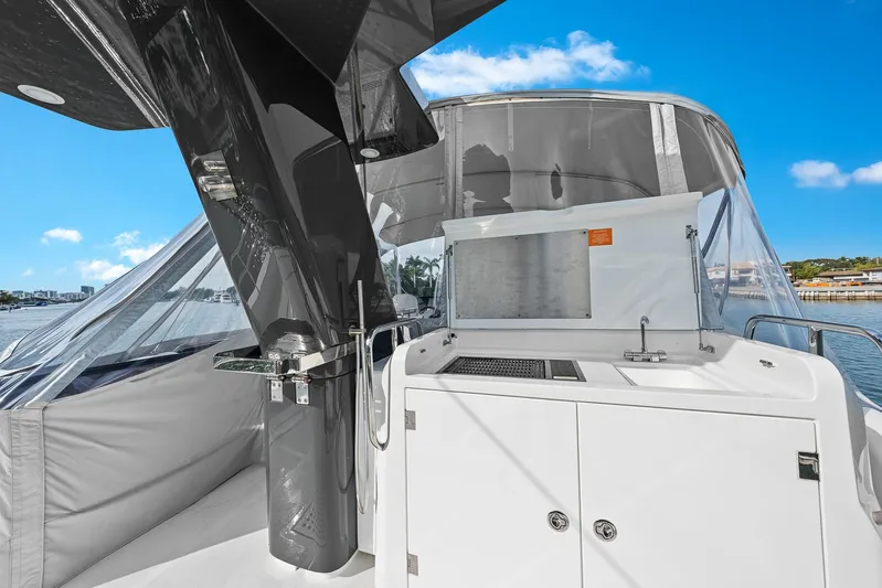 Baze Yacht Photos Pics 