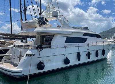 Yacht