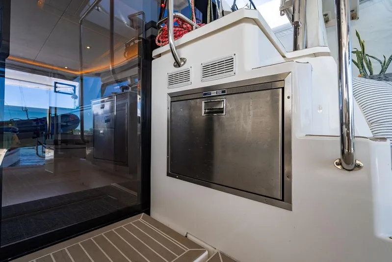 Scooby Yacht Photos Pics Luxury yacht interior with stainless steel appliances, Leopard 50 model, 2022.